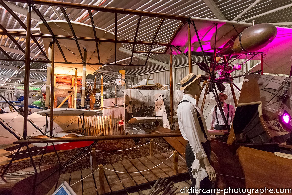 Photo du musée de l'hydraviation lors de La Nuit au Musée, événement annuel et national Photo du musée de l'hydraviation lors de La Nuit au Musée, événement annuel et national