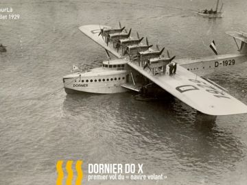 #cejourlà 

On se souvient que le mardi 9 juillet, le #Dornier Géant Do-X, fut présenté pour la 1ère fois aux ingénieurs et aux journalistes. La...