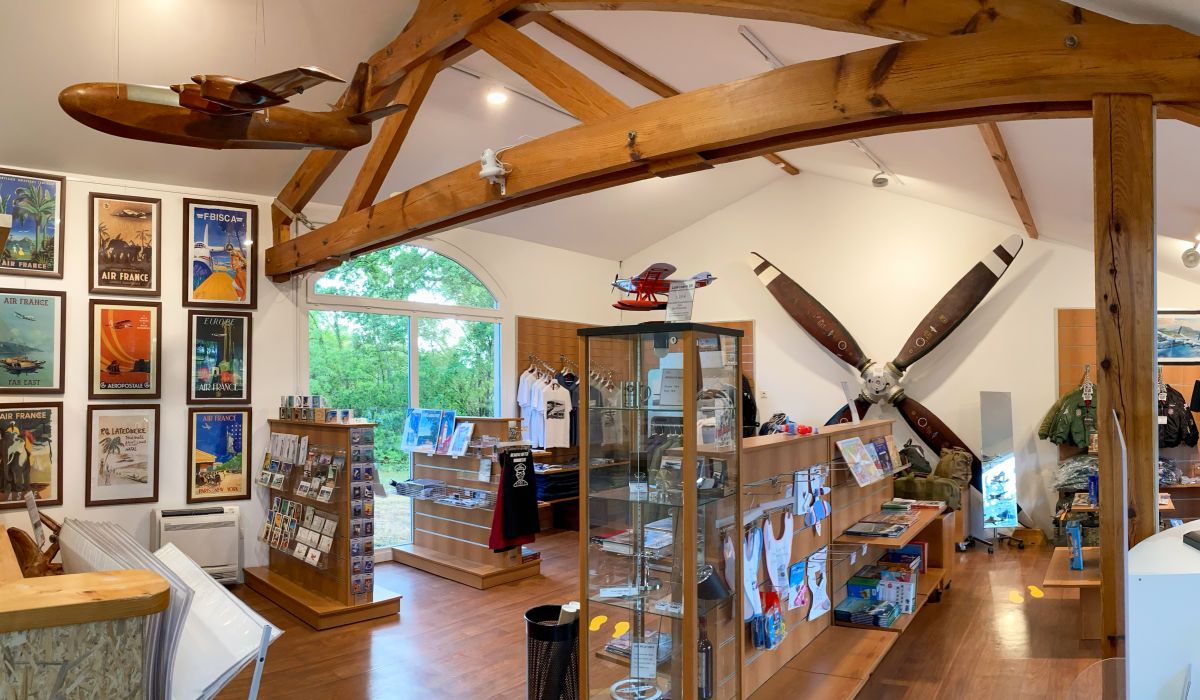 Museum Gift shop at the Musée de l'Hydraviation Museum Gift shop at the Musée de l'Hydraviation